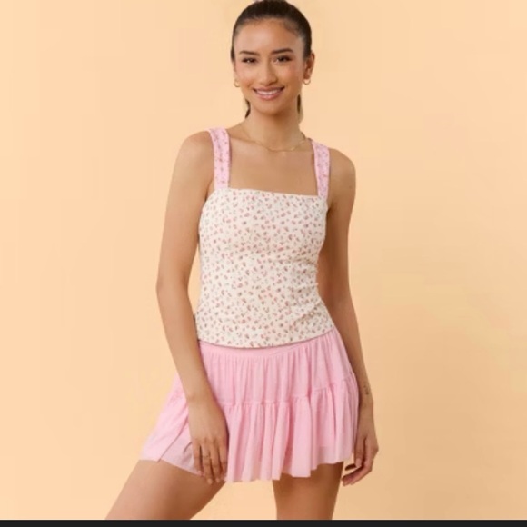 Blogilates Tops - Blogilates corset tank